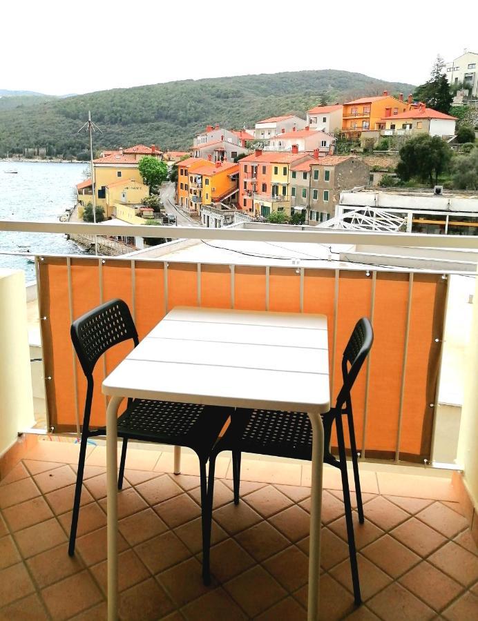 Apartment Suzie Q - Intermezzo With Sea View Rabac Exterior foto